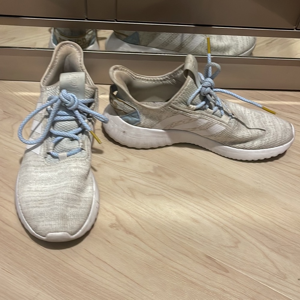 Adidas sneaker